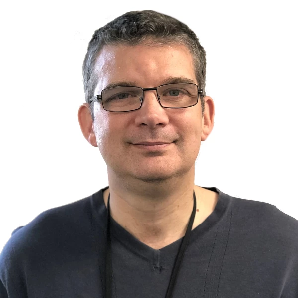 Dr Tim Budge