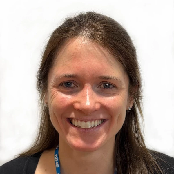 Dr Camilla Barber