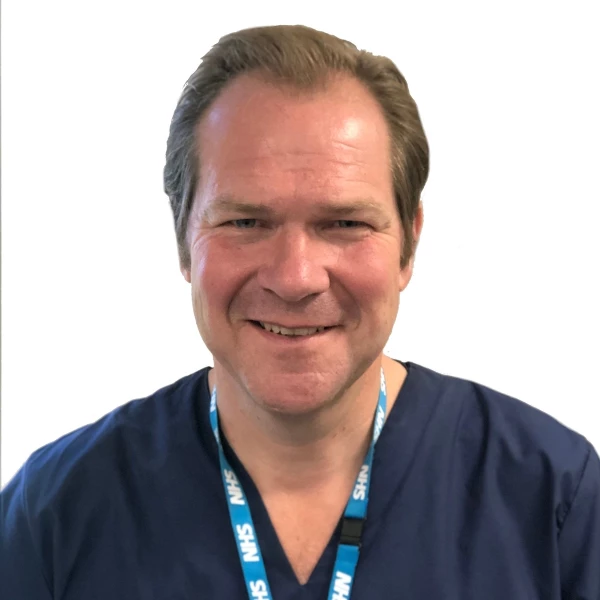 Dr Stephen Smith